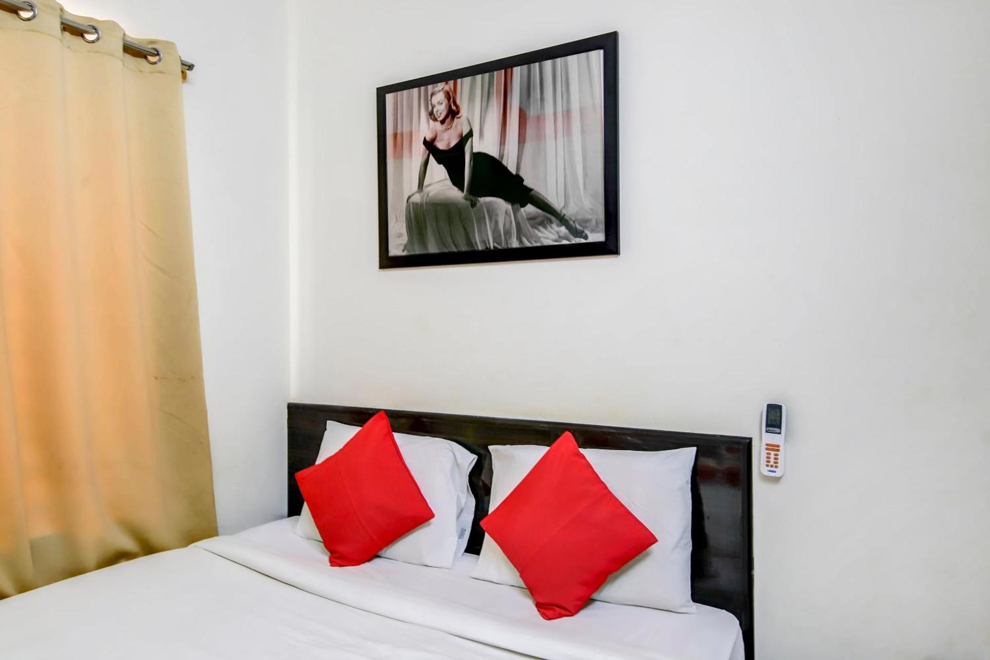 Hotel O Manu Residency Bangalore Exterior photo