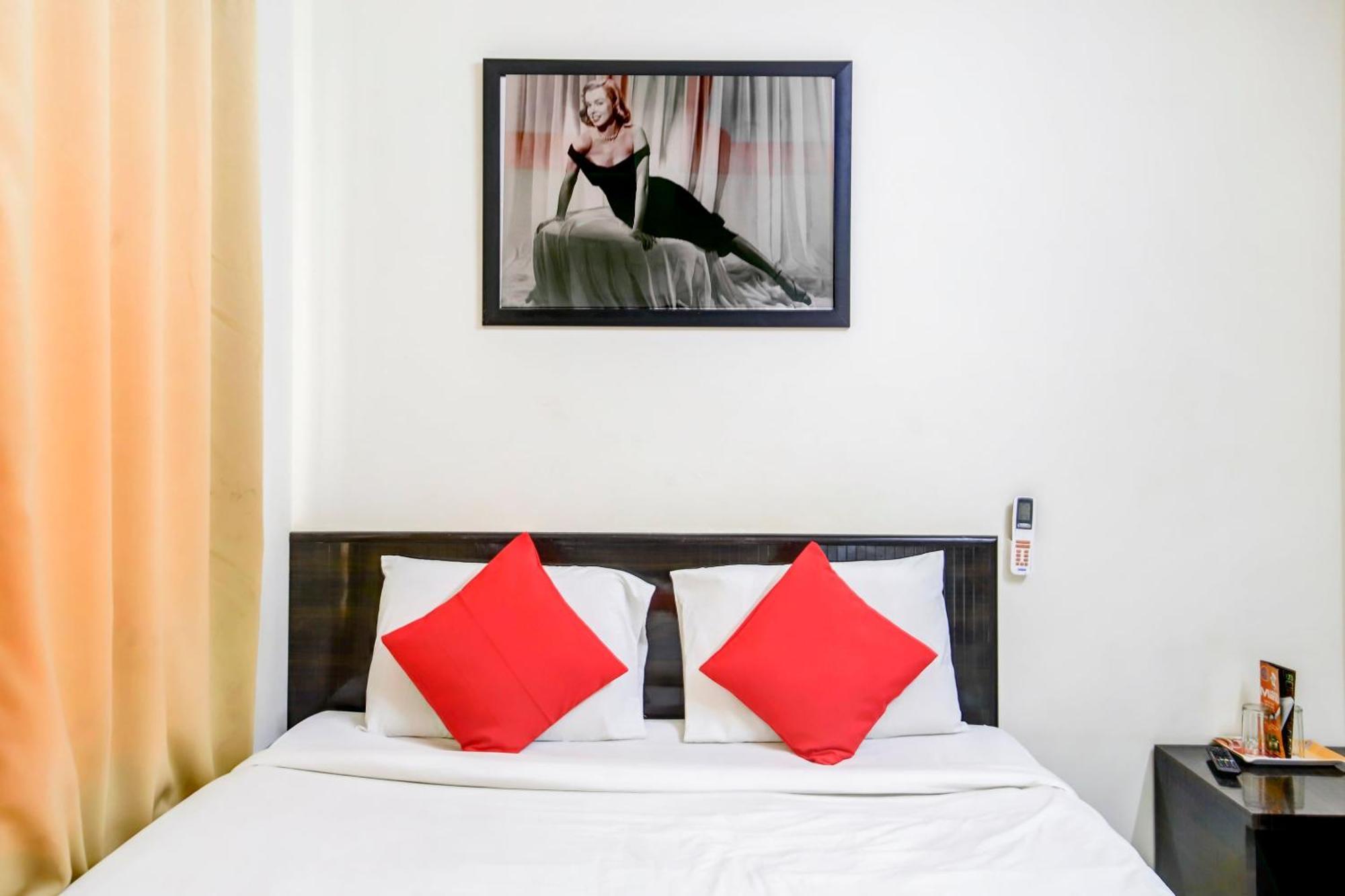 Hotel O Manu Residency Bangalore Exterior photo